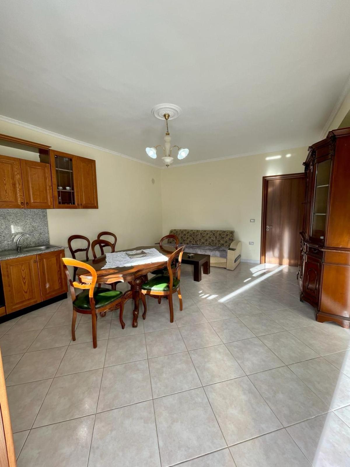 Apartamento Alvis Vlorë